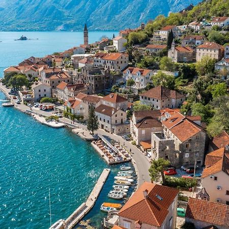 Charming Bohemian House In Perast Villa Exterior photo